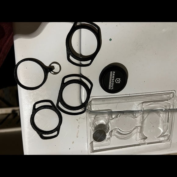 Pet tracker - Picture 4 of 4